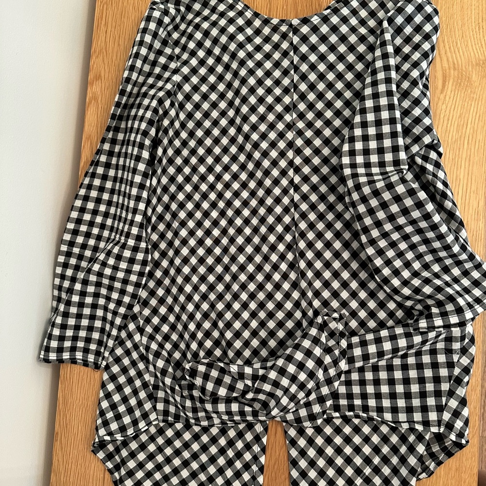 Zara Black and White Boxy Blouse with Peter Pan Collar